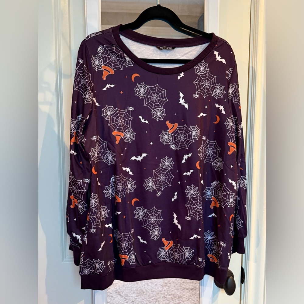 ✨ BloomChic Halloween Print Top – Size 14-16 ✨
